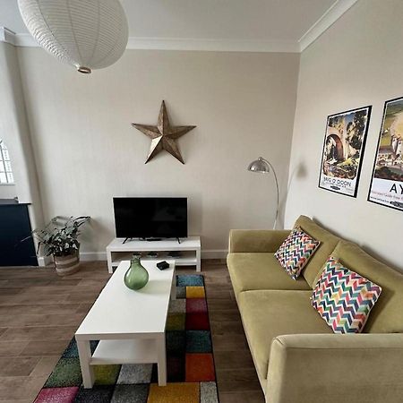 Prestwick Kingb Petsok Freep Wifi Tv Apartment Luaran gambar